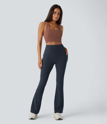 SoCinched leggings lifestyle view