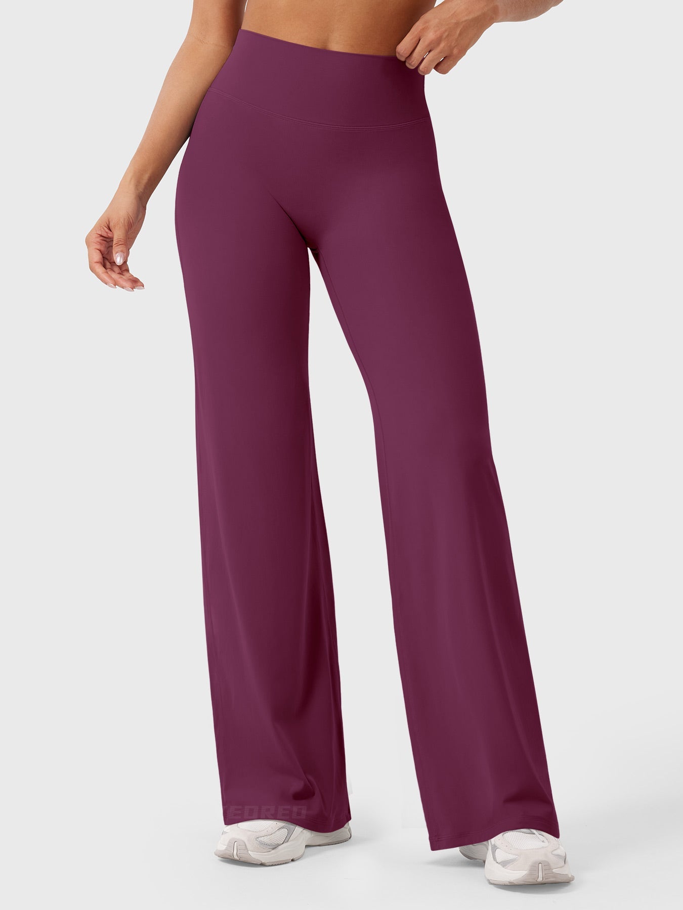 Yeoreo Eddiy 31.5" Straight Leggings