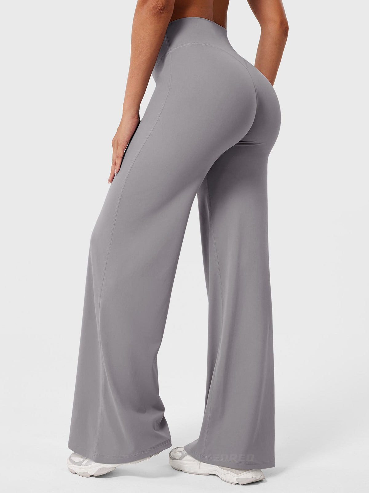 Yeoreo Eddiy 31.5" Straight Leggings